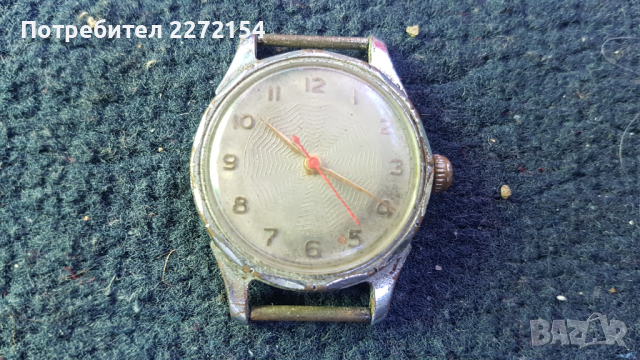 Руски часовник без марка, снимка 1 - Антикварни и старинни предмети - 44604482