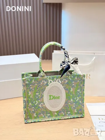Christian Dior Дамска чанта, кожа, снимка 7 - Чанти - 56315897