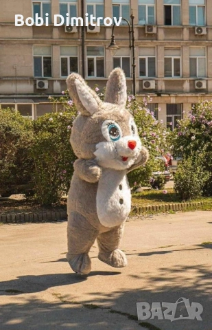 Продава се надуваем костюм / маскот на заек 2.20см висок, със батерия и зарядно, за парти, изненада, снимка 5 - Друга електроника - 53207480