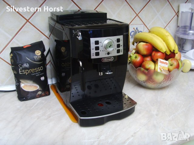 Кафе автомат / Еспресо машина “Delonghi“ MagniFica S. Почти нова, снимка 1 - Кафемашини - 35779050