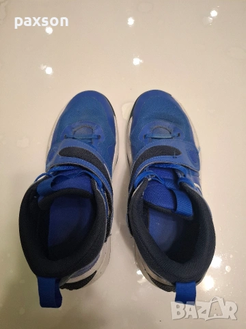 Детски маратонки Nike, номер 37,5, снимка 2 - Детски маратонки - 53445200