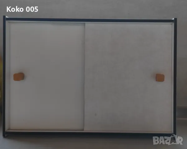 Медицинска аптечка за стена, снимка 1