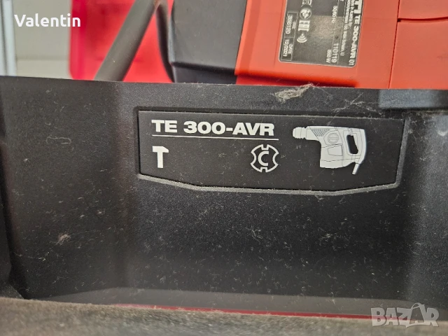 HILTI TE300 SDS+ къртач, снимка 7 - Генератори - 50687060