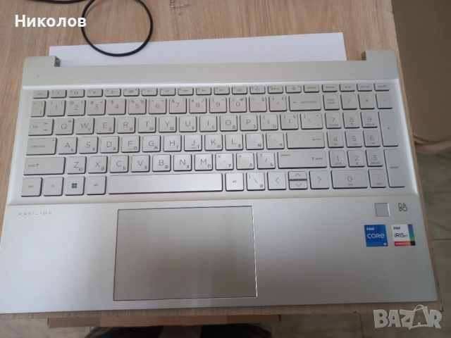 Палмрест с клавиатура  с кирлица с подсветка и пръстов отпечатък,тъчпад HP 15-EG, HP 15-EH