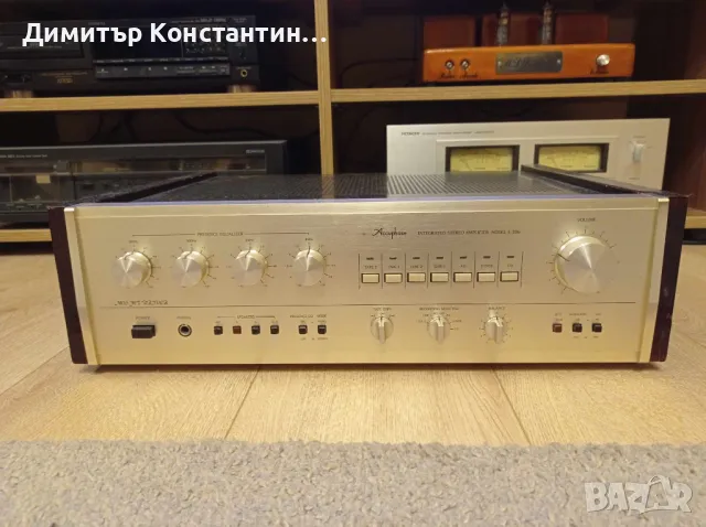 Accuphase Е-206