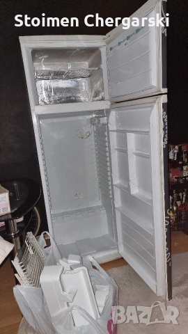 Хладилник-Аристон цена 100евро, снимка 5 - Хладилници - 53523021