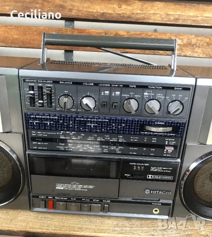 Радиокасетофон HITACHI TRK-9100 Е , снимка 3 - Радиокасетофони, транзистори - 53662772