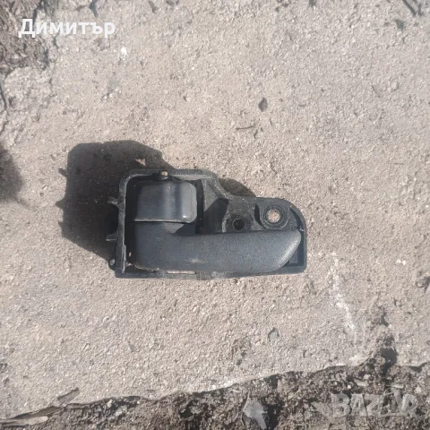 Дръжка Вътрешна Задна Лява За За Тойота Карина 1995г / Toyota Carina 1995y