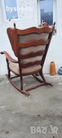 Луксозен люлеещ стол, снимка 8 - Столове - 52898441