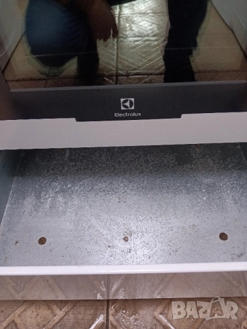 Свободно стояща печка с керамичен плот Elektrolux с две години гаранция!, снимка 11 - Печки, фурни - 52474777