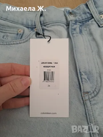 Нови къси дънкови панталони Calvin Klein , снимка 3 - Къси панталони и бермуди - 49389617