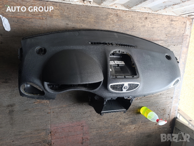 Арматурно табло с аербег Рено Клио 3 / Clio 3, снимка 2 - Части - 53290242