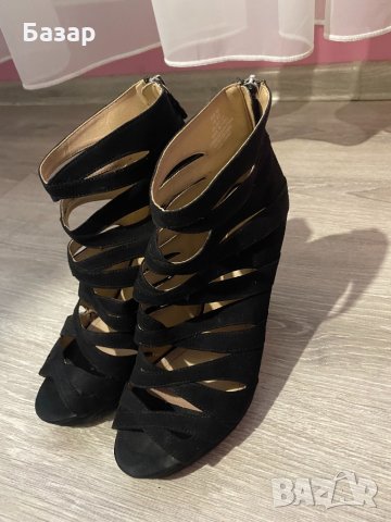 Обувки на висок ток токчета H&M черни, снимка 4 - Дамски обувки на ток - 34766937