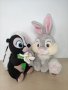Плюшен заек Тропчо и скункс Цвете от Бамби на Дисни Стор Disney store , снимка 1 - Плюшени играчки - 39134138