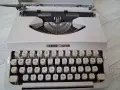 Японска пишеща машина Neckermann Brillant Comfort 200 1977 г., снимка 2