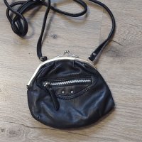 Дамска чанта естествена кожа , снимка 2 - Чанти - 42674533