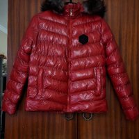 Червено яке   , снимка 1 - Детски якета и елеци - 44311213