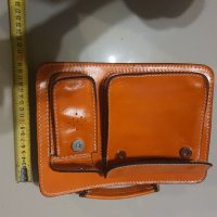 Италианска  чанта Versache Vera pelle(истинска  кожа), снимка 3 - Чанти - 39703355