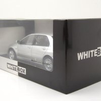 Mitsubishi Lancer Evo VII RHD 2001 - мащаб 1:24 на Whitebox моделът е нов в кутия, снимка 9 - Колекции - 44491174