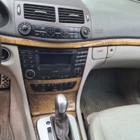 **САМО НА ЧАСТИ*** Mercedes W211 E280 CDI, Avangarde, Harman Kardon, снимка 9 - Автомобили и джипове - 40900610