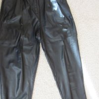 Н&M-7/8 дамски черен кожен панталон размер 38 UK 10, снимка 6 - Панталони - 44602976