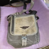 Чанта за през рамо промазан плат маркова на Дизел  24х19х8см, снимка 2 - Чанти - 40384721