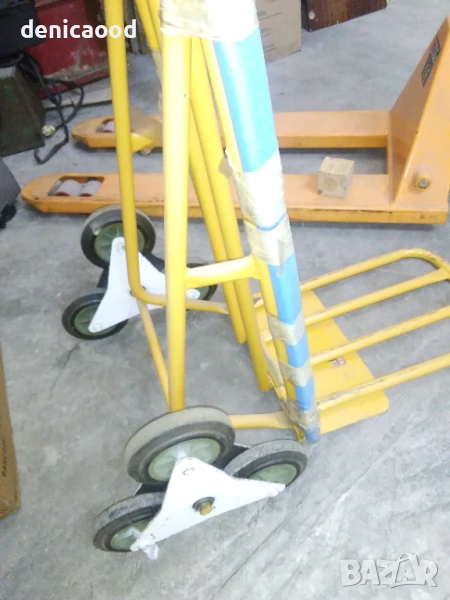 ТОВАРНА КОЛИЧКА ЗА ИЗКАЧВАНЕ НА СТЪЛБИ, снимка 1