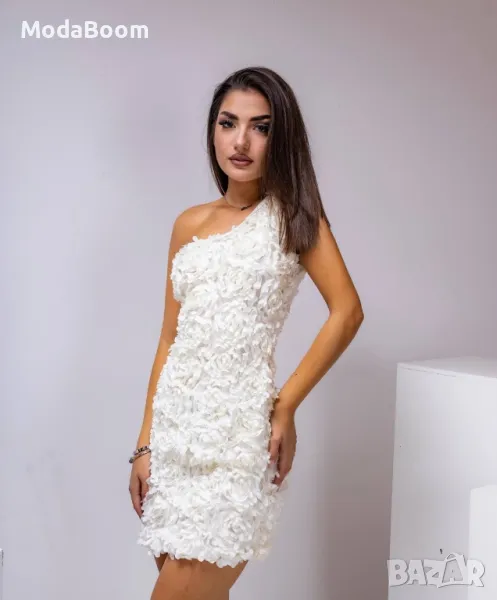 Луксозна къса дамска бяла рокля , снимка 1