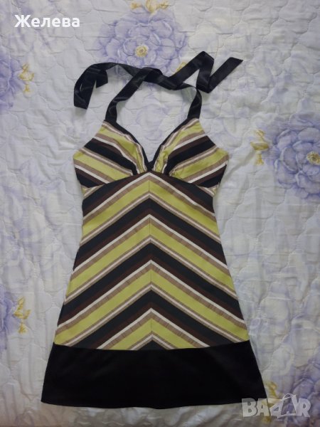 Дамска къса рокля в зелено и черно, гол гръб, кръстосани презрамки, XS, снимка 1