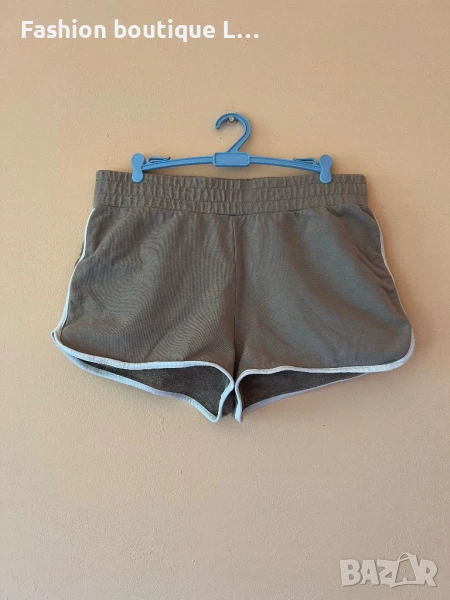 Къси панталонки М размер 100% памук в телесен цвят с бял кант , снимка 1