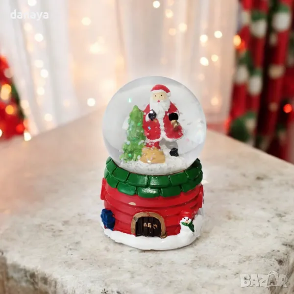 5340 Коледна снежна топка преспапие Къщичка, снимка 1