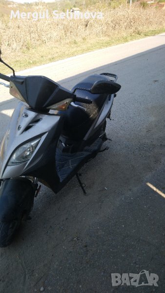 Скутер Kymco dj50s на части, снимка 1
