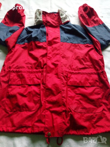 Червено яке пролет-есен, снимка 1