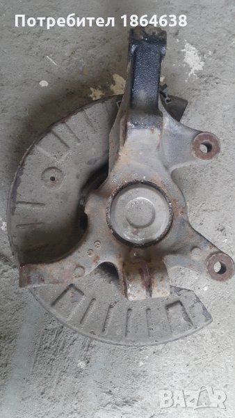 Преден десен шенкел за Mercedes Vito W639, снимка 1