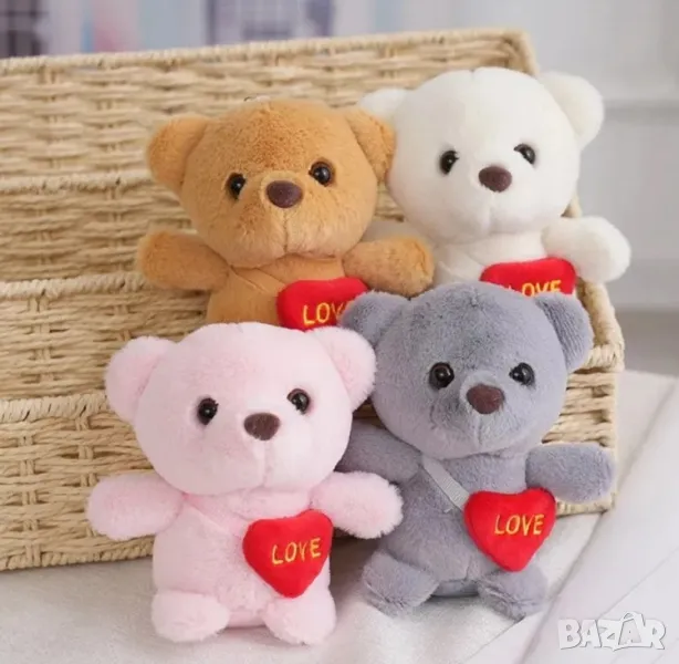 Ключодържател плюшено мече със сърчице, снимка 1