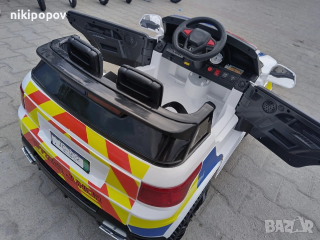 POLICE акумулаторен джип SQUAD бял, снимка 9 - Други - 53849908
