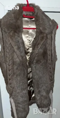 Елек на Lui Jo, снимка 2 - Елеци - 50115855