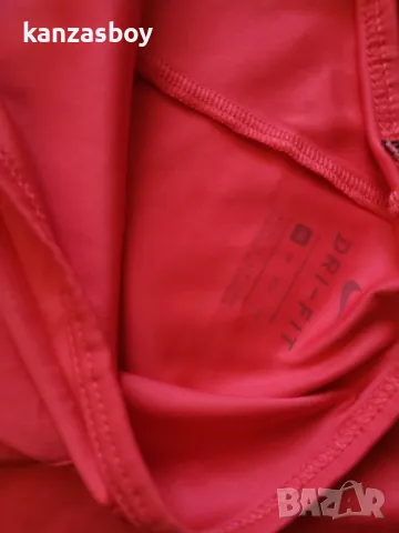 Nike Pro Tank All Over - страхотен дамски потник КАТО НОВ XS, снимка 5 - Потници - 49883926