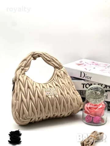 Miu Miu дамски чанти Различни цветове , снимка 4 - Чанти - 49549725