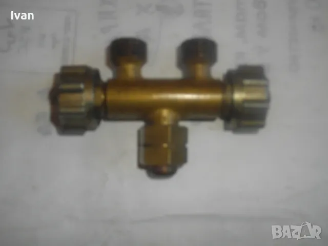 НОВ НЕМСКИ ТРОЙНИК РАЗКЛОНИТЕЛЕН РЕГУЛИРУЕМ ЗА КИСЛОРОД АЦЕТИЛЕН ЗА ОКСИЖЕН СЪС СПИРАТЕЛНИ КРАНОВЕ , снимка 4 - Други инструменти - 48318005