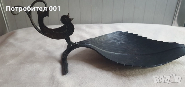 Хранилка/ поилка за птици, ковано желязо, снимка 5 - Антикварни и старинни предмети - 52974910