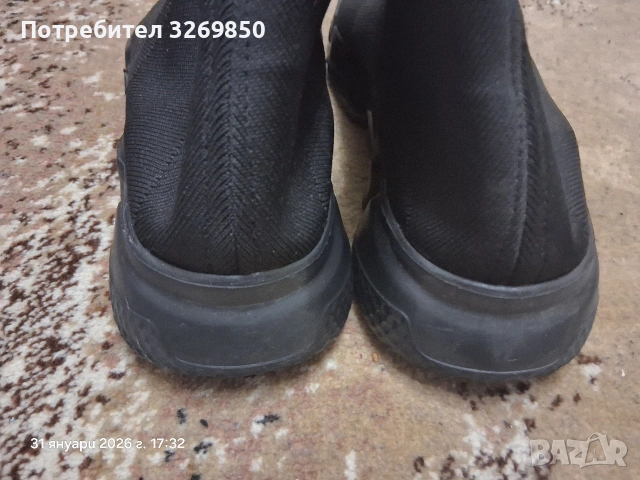 Маратонки Balenciaga чорап номер 43 , снимка 4 - Ежедневни обувки - 53299799