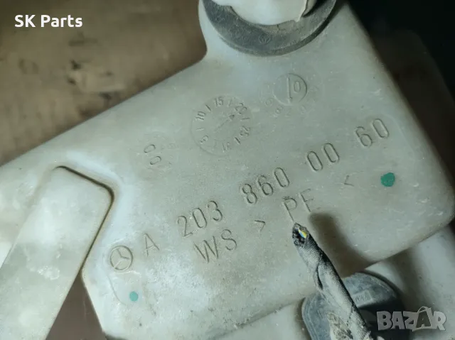 Казанче течност чистачки за Mercedes-Benz C-Class /Мерцедес C200 w203 /220004/, снимка 3 - Части - 47529527