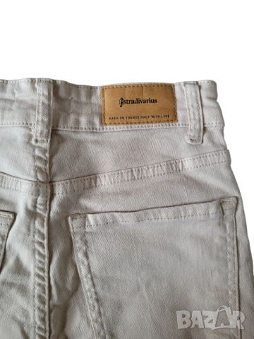 Дамски дънки Stradivarius, снимка 3 - Дънки - 51911119