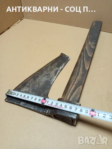 Соц Стар Дърводелски Инструмент Сечиво Голяма Брадва Кривица., снимка 13 - Антикварни и старинни предмети - 50436786