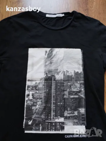 Calvin Klein - страхотна мъжка тениска L, снимка 4 - Тениски - 49598137