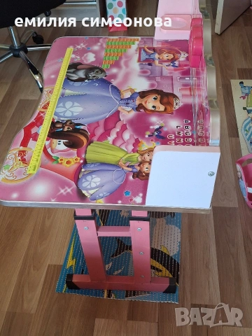 детско бюро на принцеси , снимка 4 - Бюра - 53509725