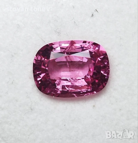 Зашеметяващ Vivid Hot Pink Шпинел – 3.14 каратов, нетретиран от Мианмар! Сертифициран! Нов!, снимка 5 - Други - 53701255