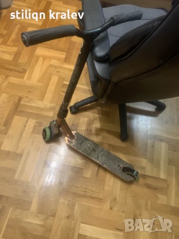 Oxelo тротинетка за трикове / скейт парк, снимка 3 - Скейтборд, ховърборд, уейвборд - 51278259