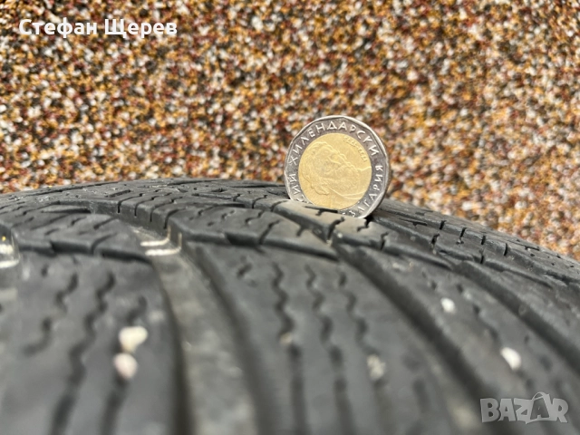 Зимна гума - 1 бр., снимка 2 - Гуми и джанти - 51990825